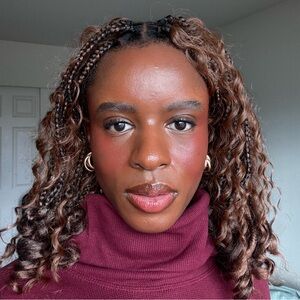 Meet your Posher, Chiamaka